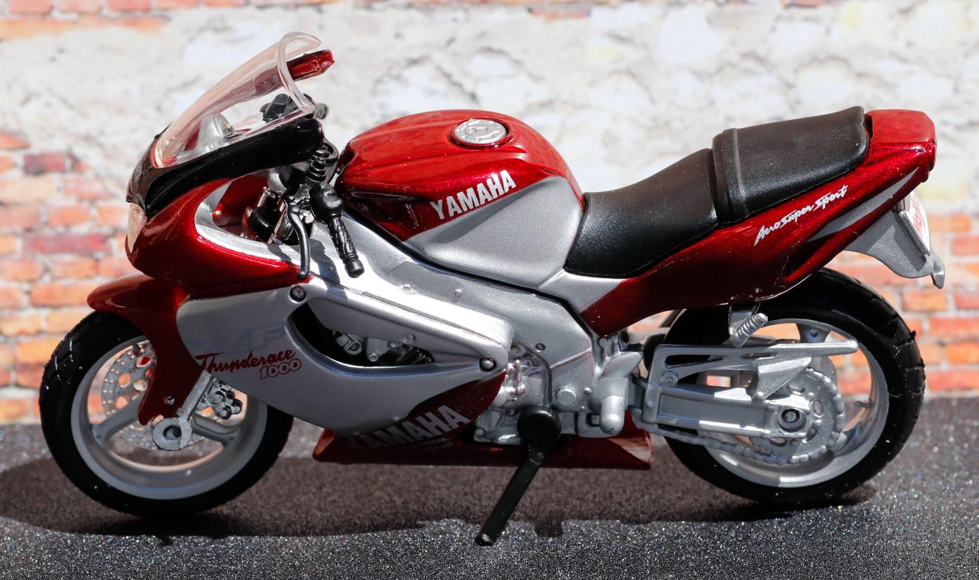 Maisto Yamaha Thunderace 1000